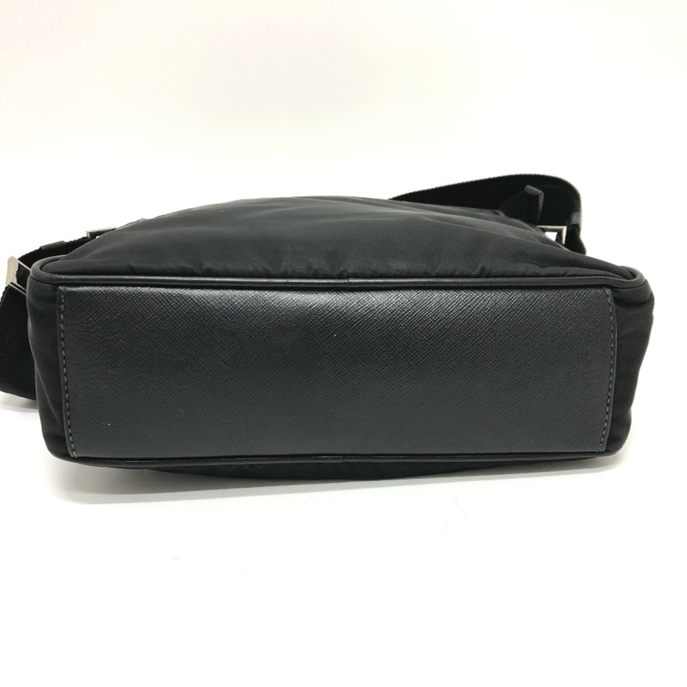 PRADA Black Shoulder Bag - Picture 3 of 15